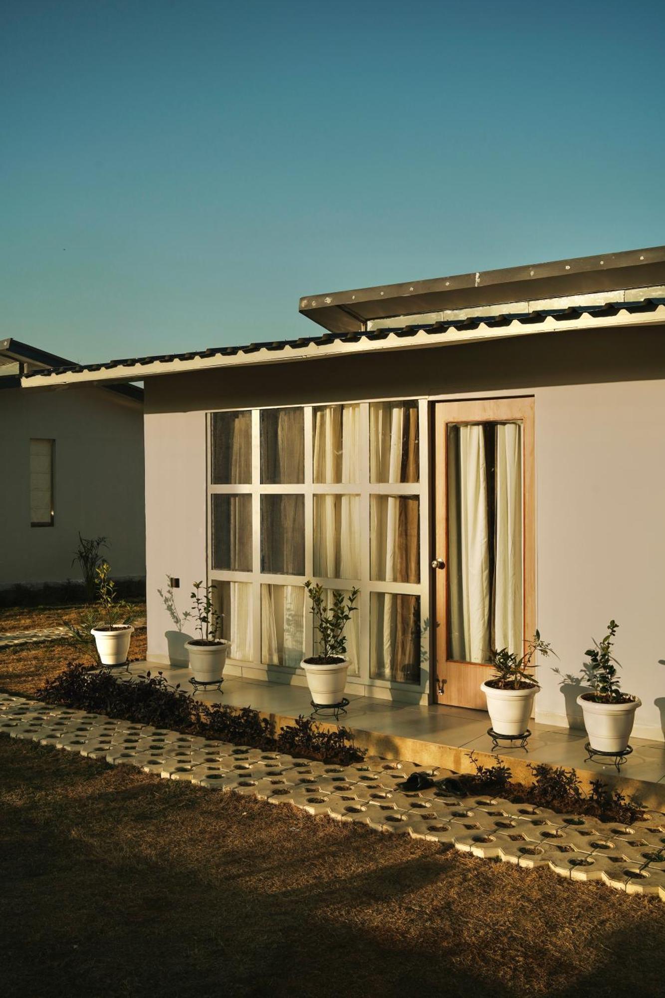 Bir Valley Retreat Bagian luar foto